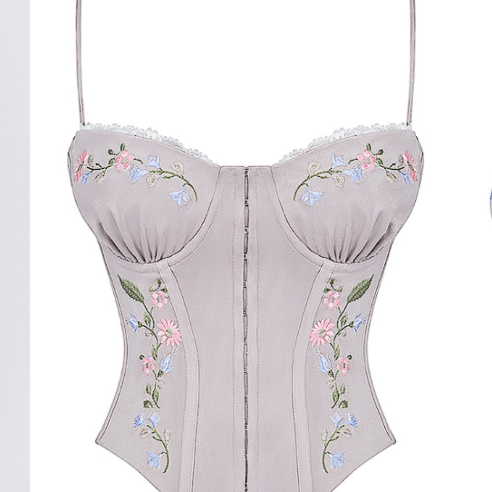 HOUSE OF CB 'Petunia' Light Lavender Embroidered Corset NWOT - Picture 5 of 10